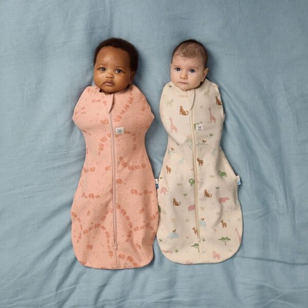 Saculet Swaddle Cocoon infasat Bebe Bumbac 0-3 luni - 1.0 Tog Parada Savannah ErgoPouch - imagine 5