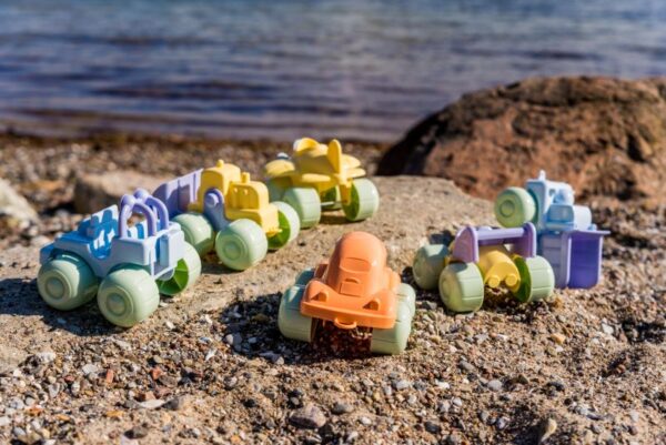 Set 6 Vehicule din materiale recliclate 17 cm  - Pastel Dantoy - imagine 2
