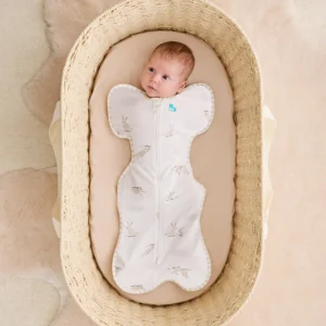 Saculet Swaddle UP Brate sus infasat Bebe Bumbac Nou-nascut 0-2 Luni 3.5-6 Kg - 1 TOG  Bunnies LOVETODREAM S