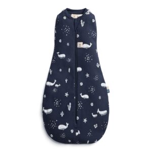 Saculet Swaddle Cocoon infasat Bebe Bumbac  0-3 luni - 1.0 Tog Whale ErgoPouch