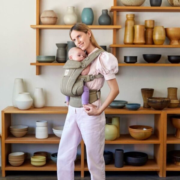 Marsupiu OMNI Breeze Soft Olive Diamond Ergobaby - imagine 3