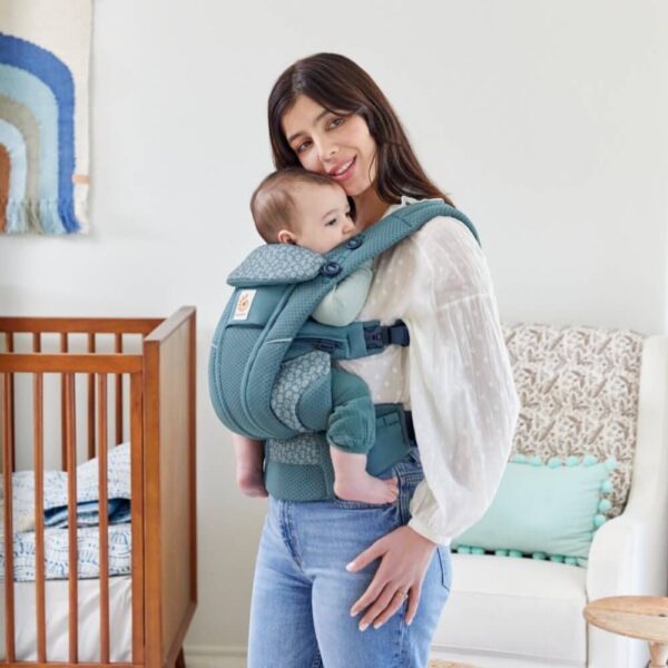 Marsupiu OMNI Breeze Twilight Blue Daisies Ergobaby - imagine 3