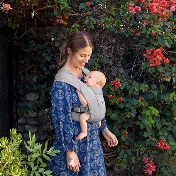 Marsupiu Embrace Soft Air Mesh Soft Grey Ergobaby - imagine 3