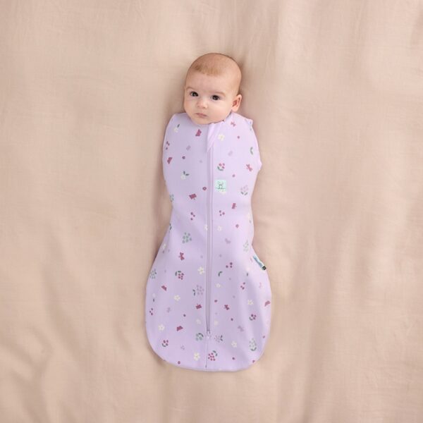 Saculet Swaddle Cocoon infasat Bebe Bumbac  0-3 luni - 1.0 Tog Butterfly Garden ErgoPouch - imagine 2