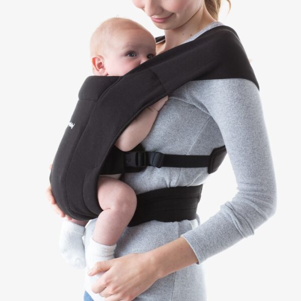 Marsupiu Embrace Pure Black Ergobaby - imagine 4