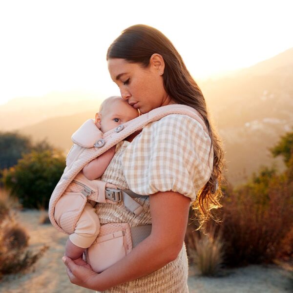 Marsupiu OMNI Breeze Pink Quartz Ergobaby - imagine 2