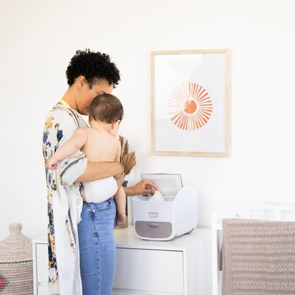 Organizator pentru scutece si accesoriicu saltea de schimb Diaper Caddy - Ubbi - imagine 4