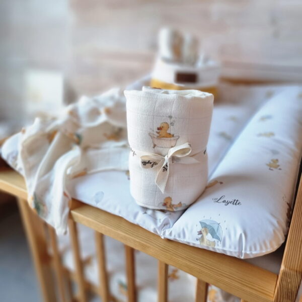 Muselina Swaddle bambus 120x120 cm - Lucky Ducky - imagine 4