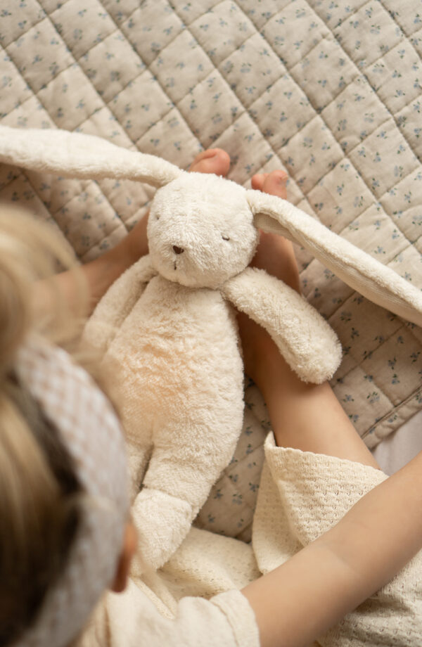 Jucarie muzicala Sunete Albe cu Lampa incorporata Moonie – Iepuras Sand Bumbac Organic - imagine 7