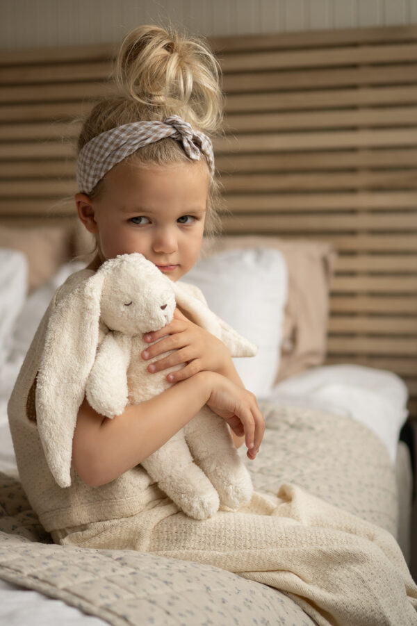 Jucarie muzicala Sunete Albe cu Lampa incorporata Moonie – Iepuras Pink Rose Bumbac Organic - imagine 2